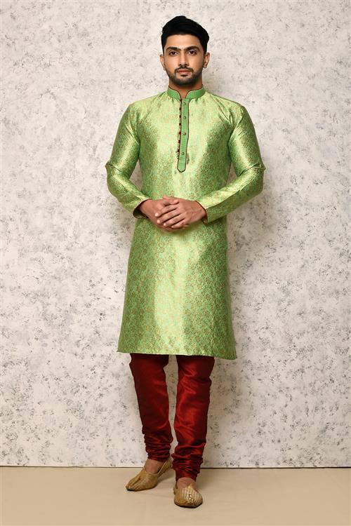 https://media.vinhemfashion.com/Images/RajsahiVol5BVLS4775KJYXD3RGF/image/designer